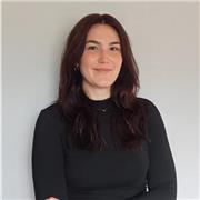 Graduada en Ciencia y Tecnología de los Alimentos. Imparto clases online y presencial, con experiencia en refuerzo escolar.